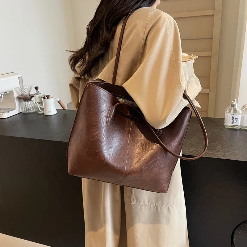 Senior Sense Retro Large Capacity Bag Woman,New Hip Shoulder Tote Bag for Fall 2024,Commuter Shoulder Bag,Versátil Bolsa Tote